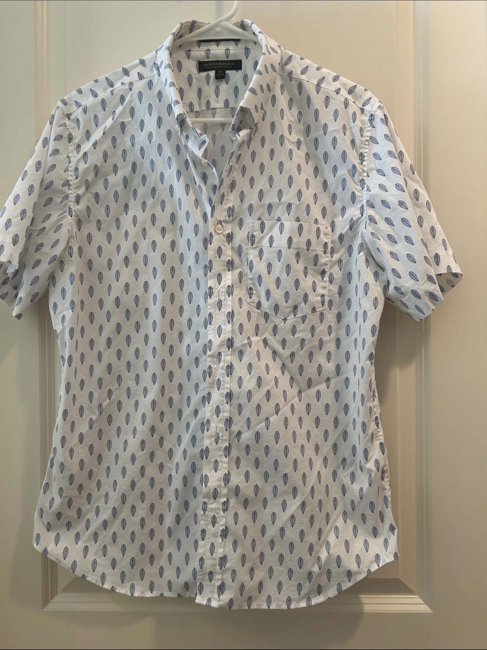 Banana Republic Tech Stretch Cotton Leaf Print Button Shirt Short Sleeve M Slim